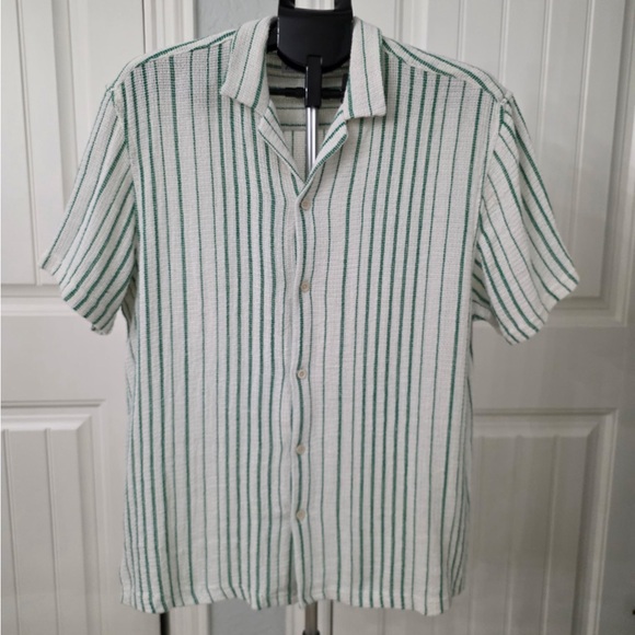 Zara Men's Shirt with Green and White Stripes - Picture 1 of 4
